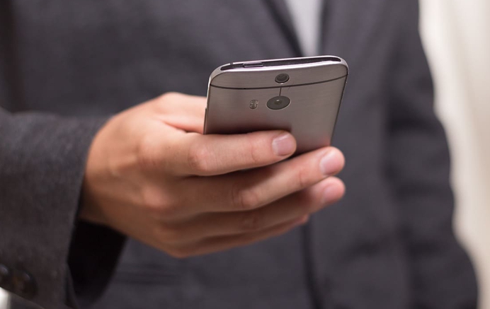 7. 便攜式電子飛行包軟件.jpg